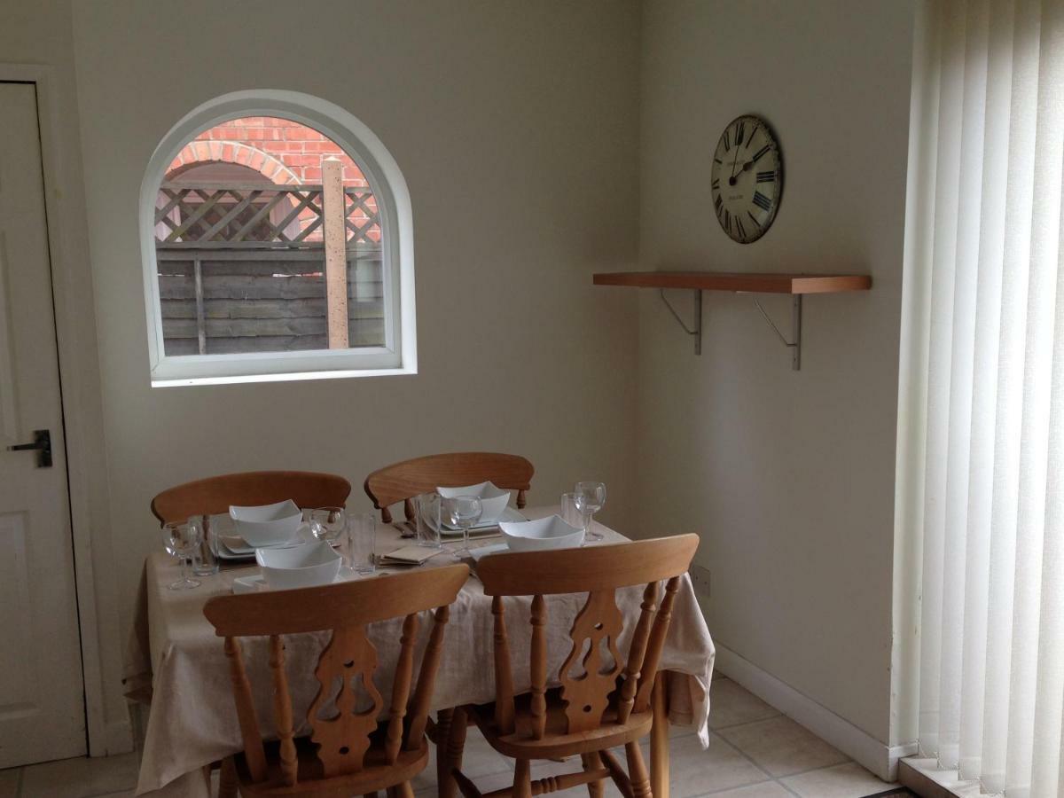 Comfortable House In Warwick Warwick  Luaran gambar